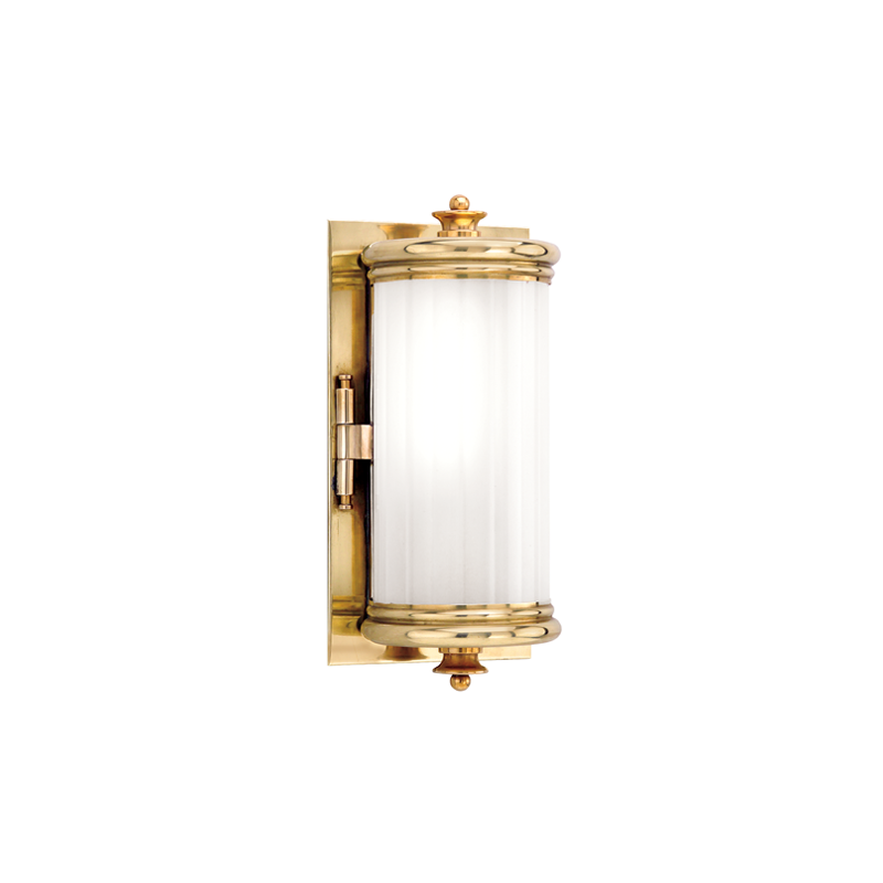 Bristol Bath And Vanity 5" x 10" in aged brass β a Hudson Valley bath and vanity for bathrooms and powder rooms at Laurie Yapp Home.