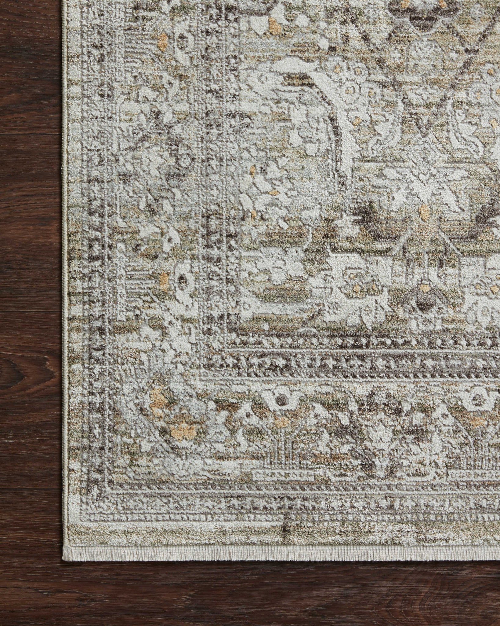 Bonney Moss / Stone shown from a different angle to reveal its pattern.