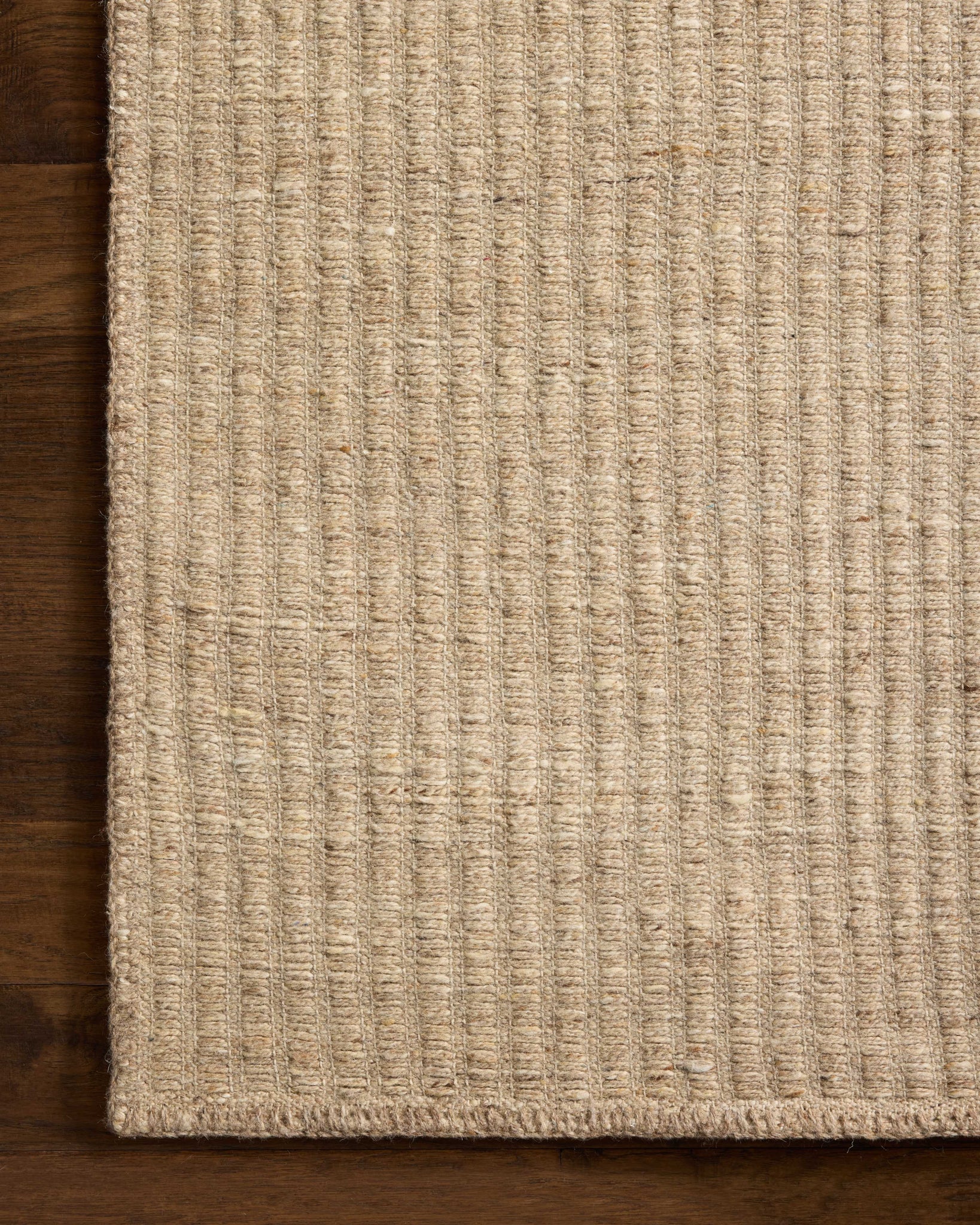 Elma Natural shown from another angle.