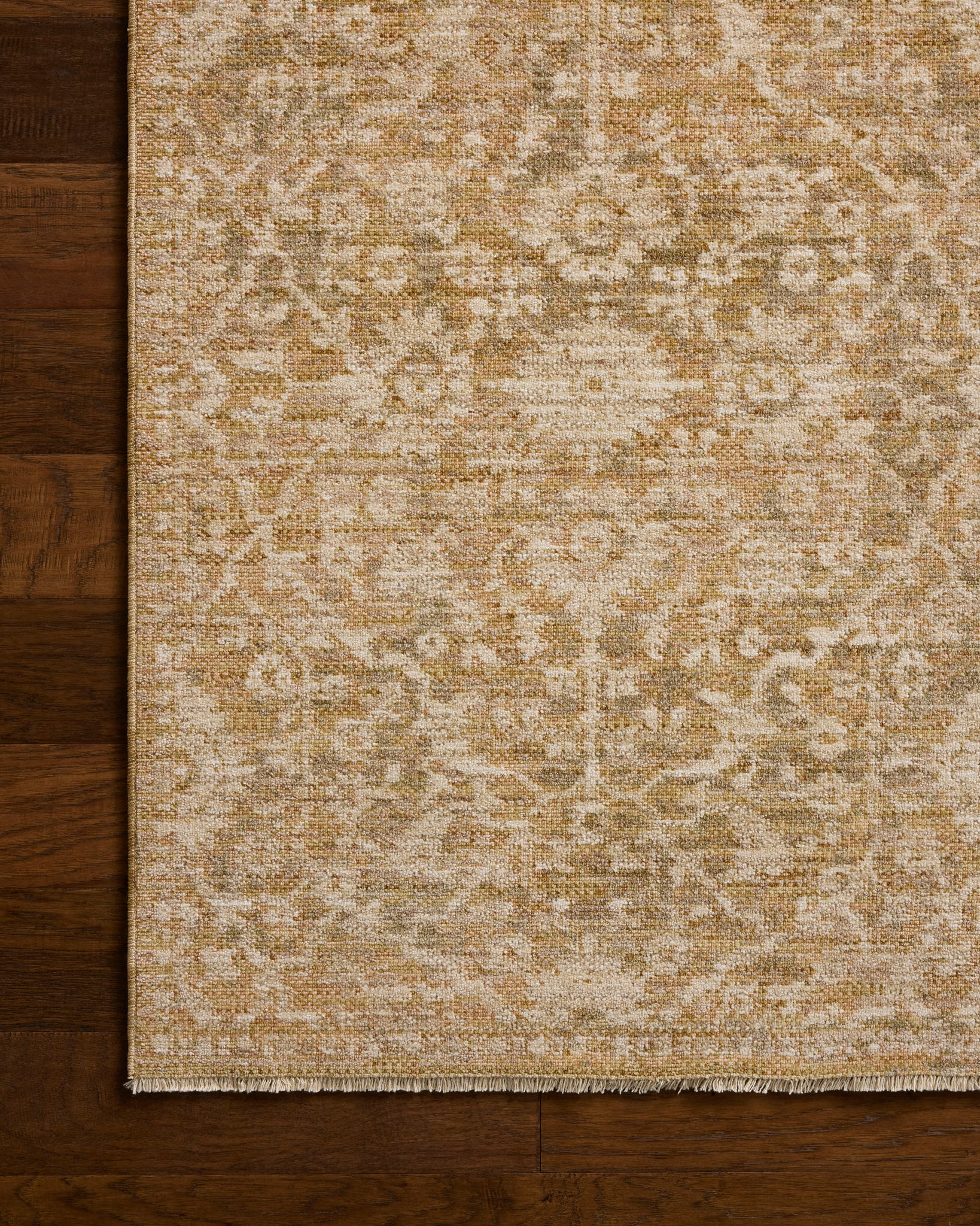 Elora Gold Natural shown from a different angle to reveal its pattern.