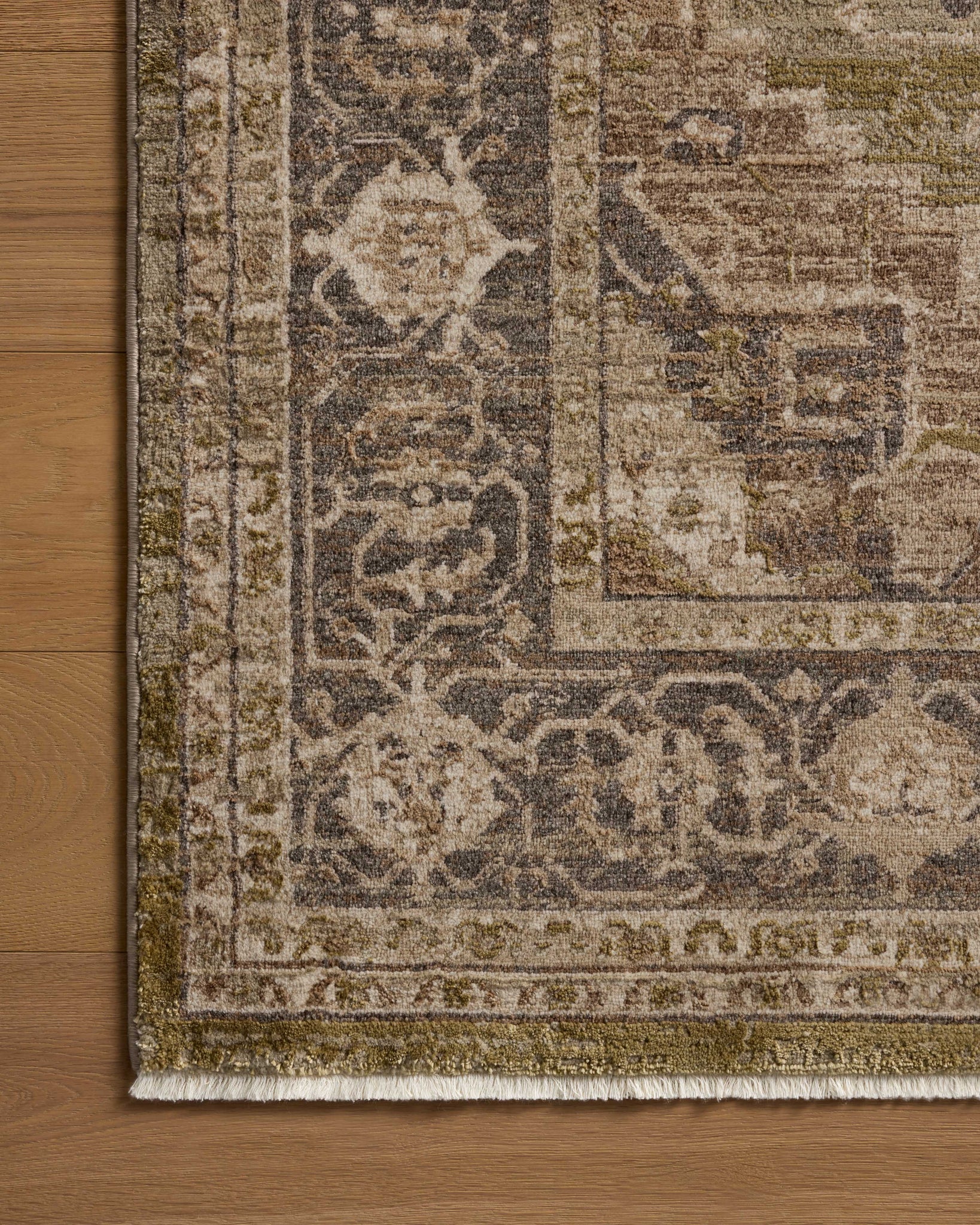 Haywood Moss / Charcoal shown from a different angle to reveal its pattern.