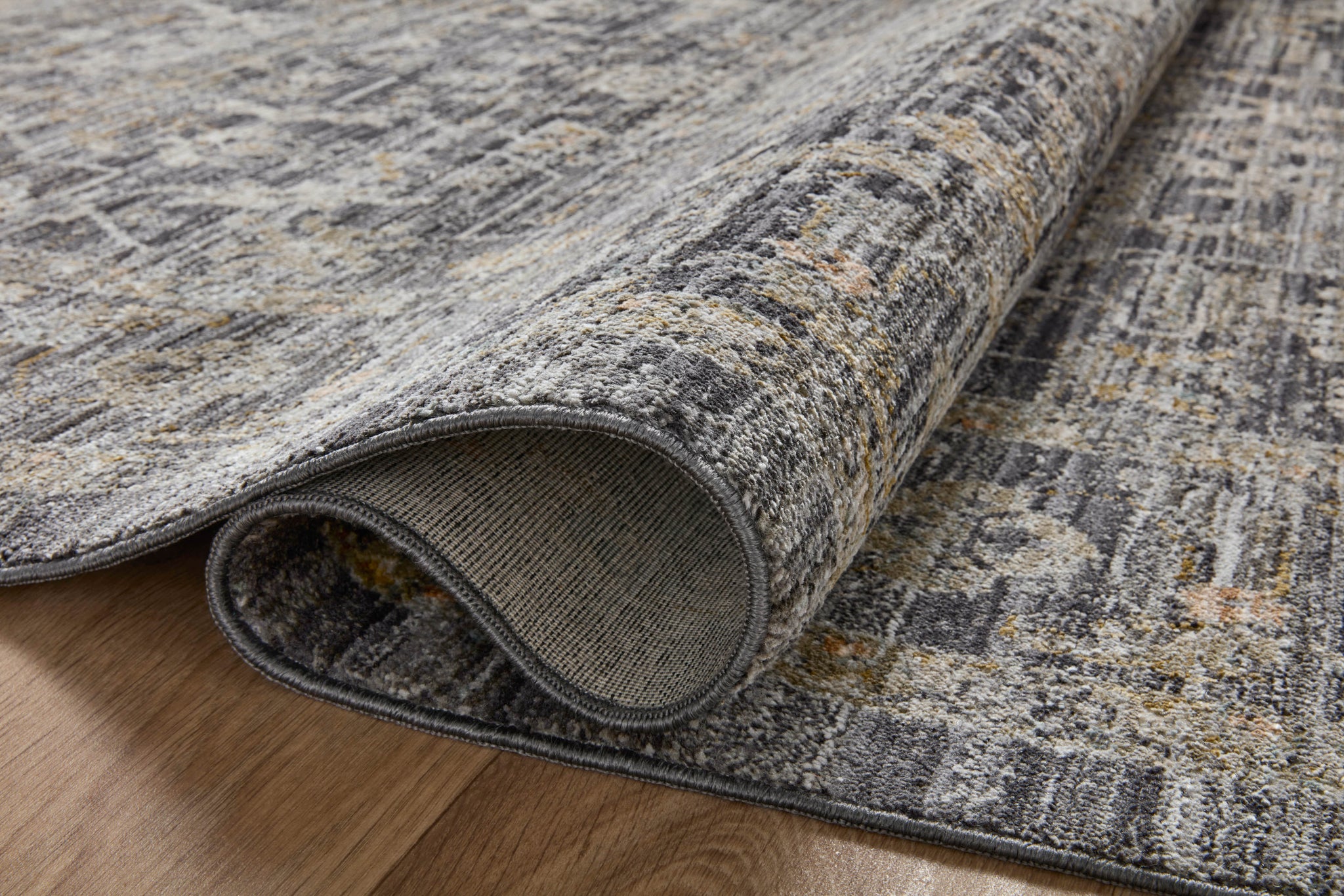 Katherine Midnight / Tobacco shown from a different angle to reveal its pattern.