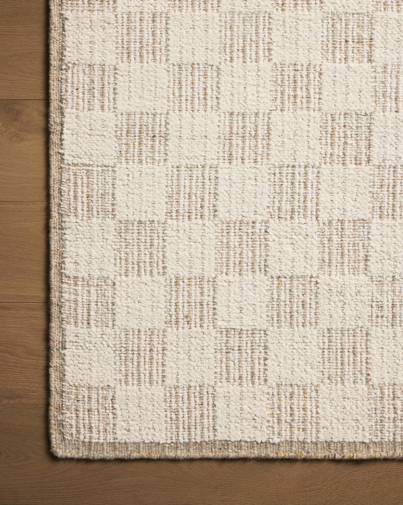 Knox Ivory / Khaki shown from a different angle to reveal its pattern.