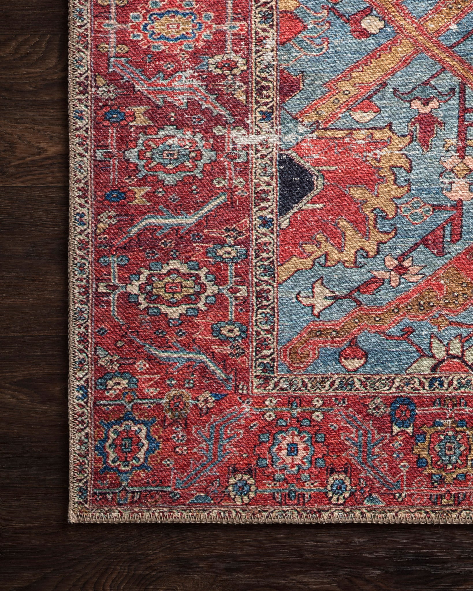 Loren Blue / Red shown from another angle.