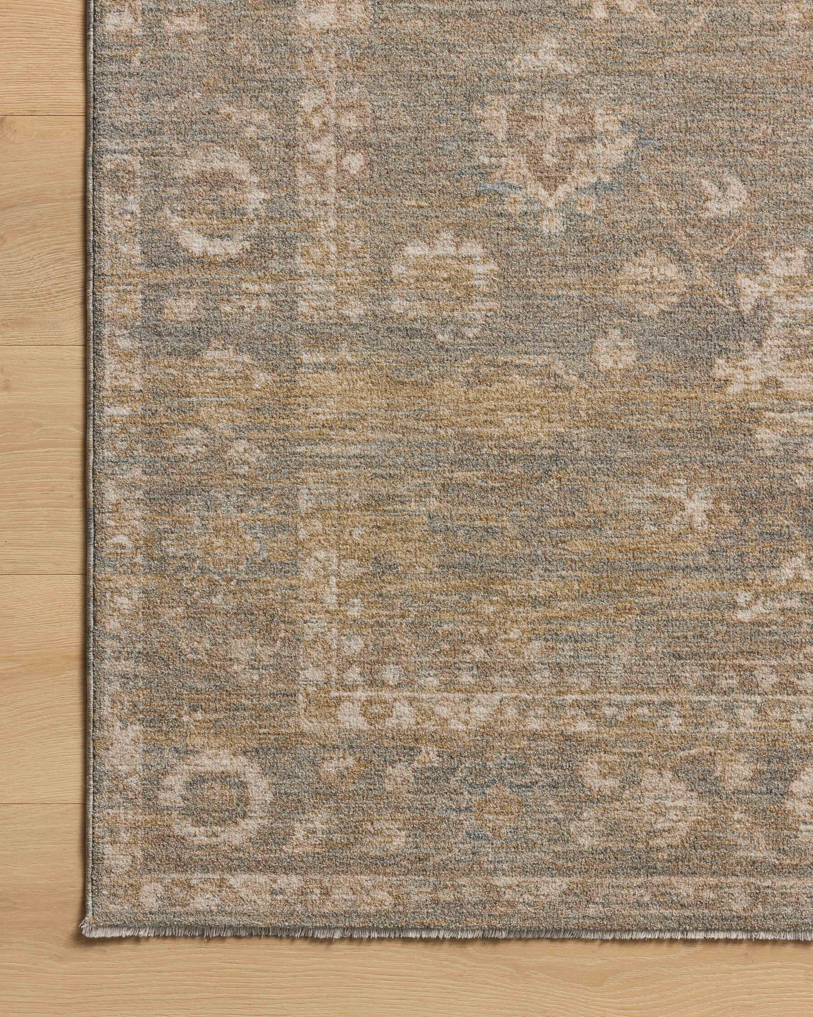 Louisa Lagoon / Ivory shown from a different angle to reveal its pattern.