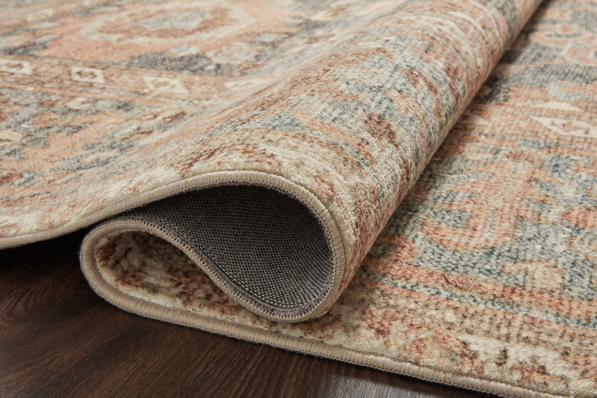 Margot Ocean / Spice shown from a different angle to reveal its pattern.