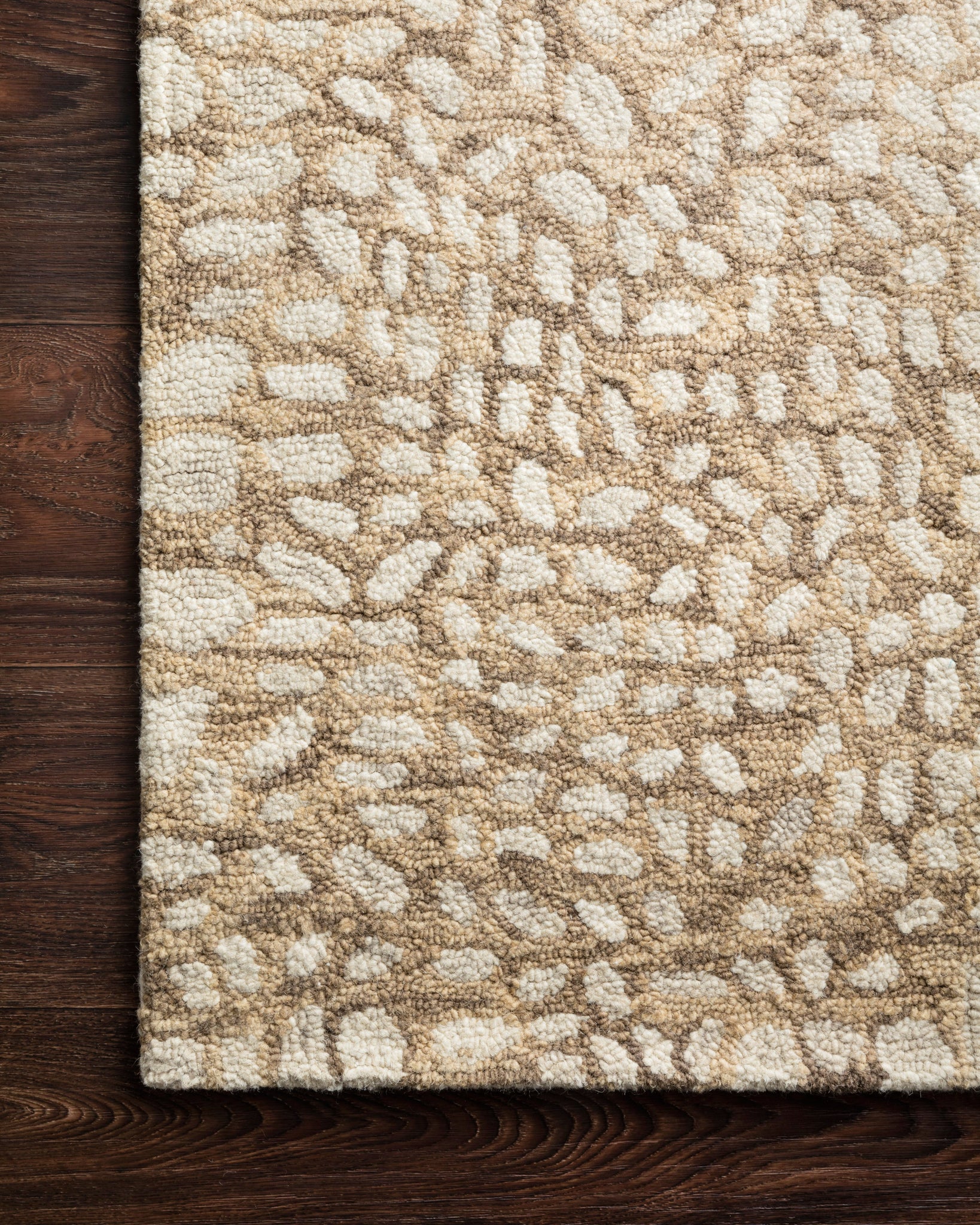 Side view of the Masai Neutral rug.
