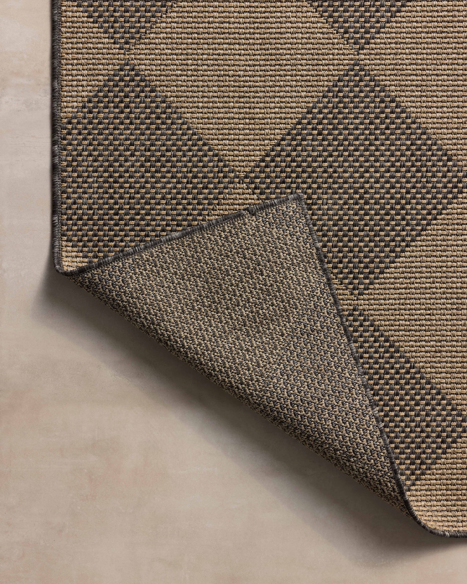 Providence Graphite / Sand shown from a different angle to reveal its pattern.