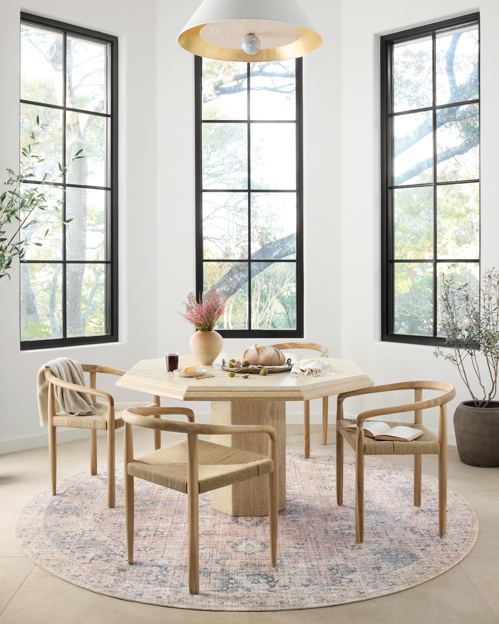 Skye Blush / Grey shown from a different angle to reveal its pattern.