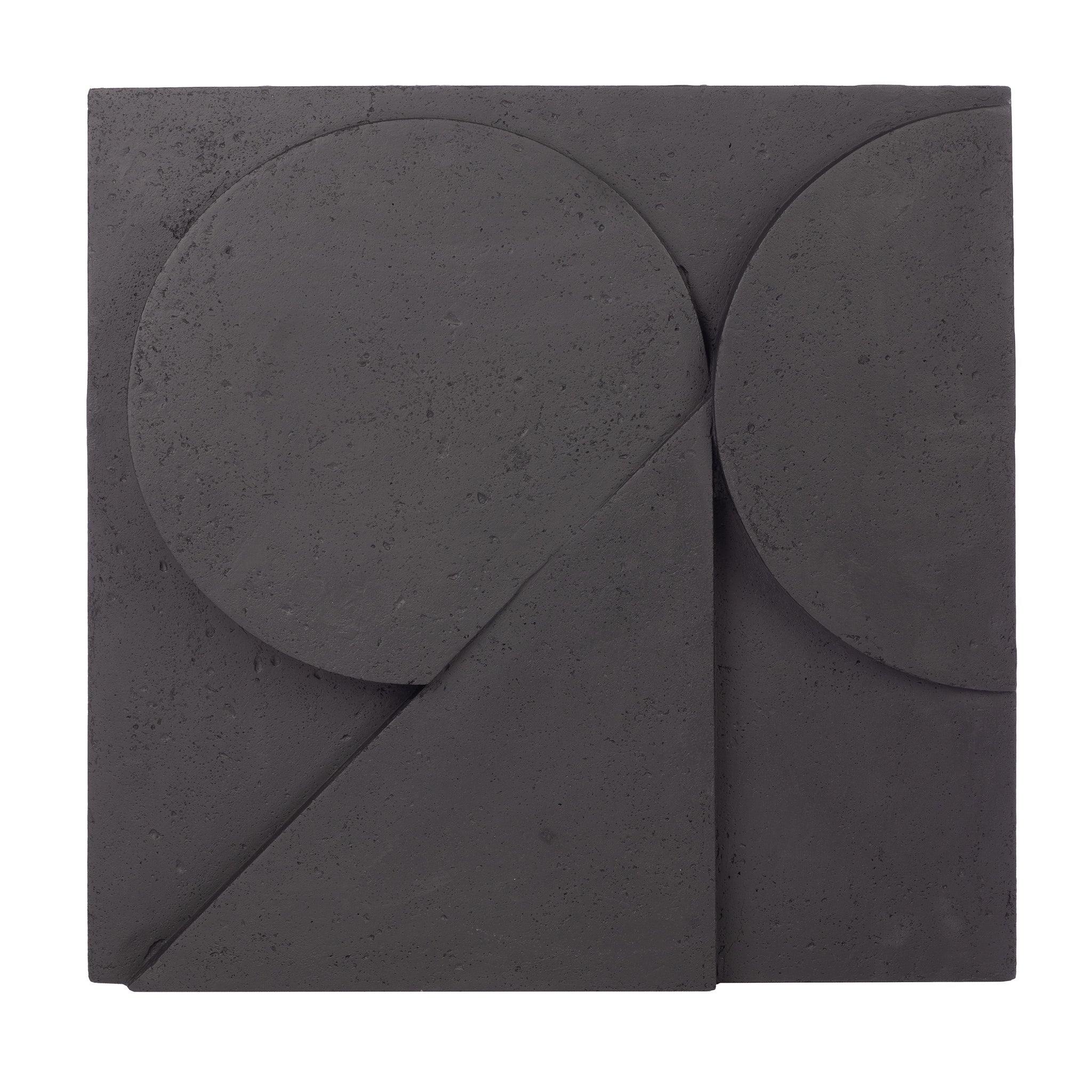 Mura wall decor featuring abstract geometric shapes in dark gray concrete.