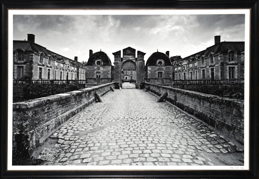 Chateau Saint-Aubin black and white wall art featuring a historic castle entrance and cobblestone path.