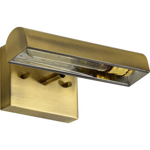 Yorker shown from the front to reveal the arm curve and shade silhouette.