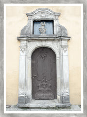 29 × 39 in
