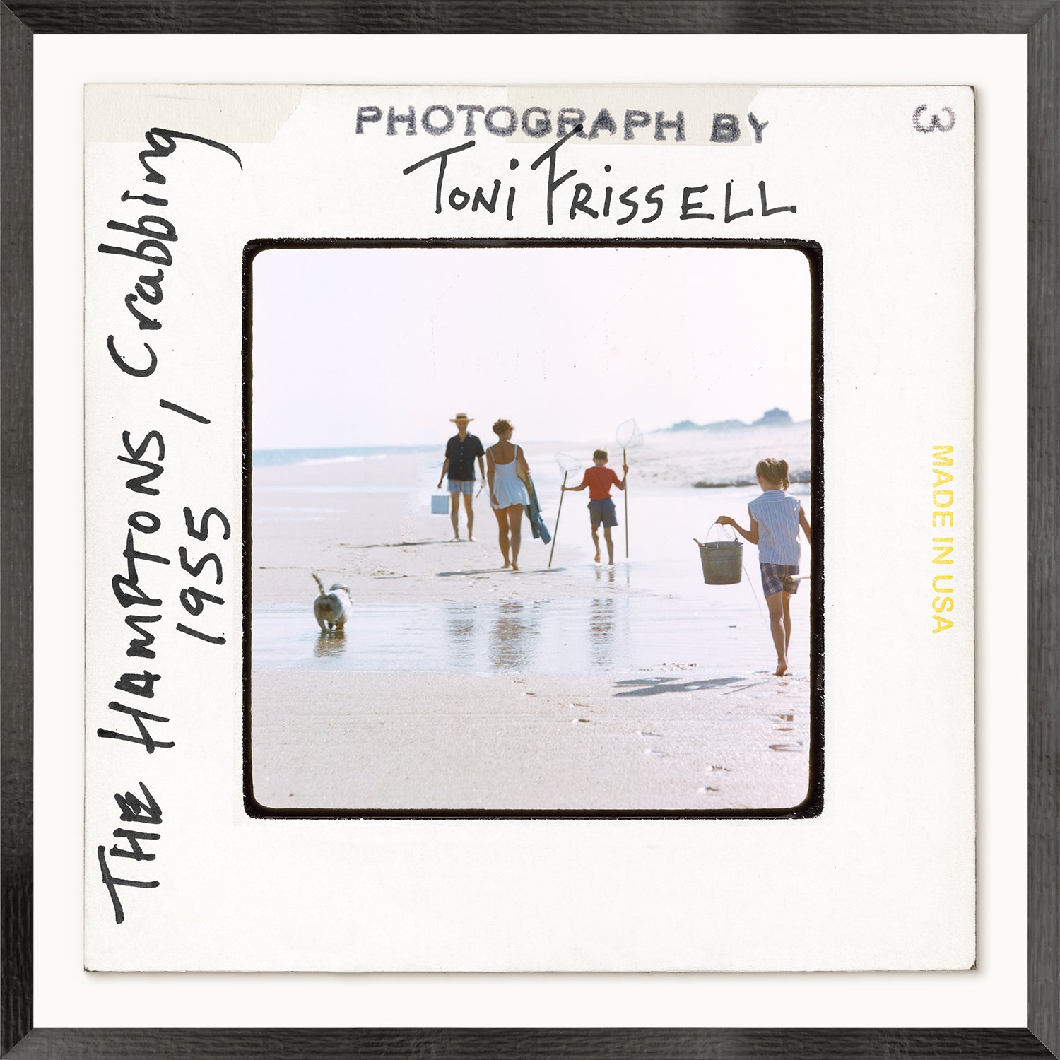 Toni Frissell Slides – The Hamptons, Crabbing 1955, vintage photograph of a family at the beach