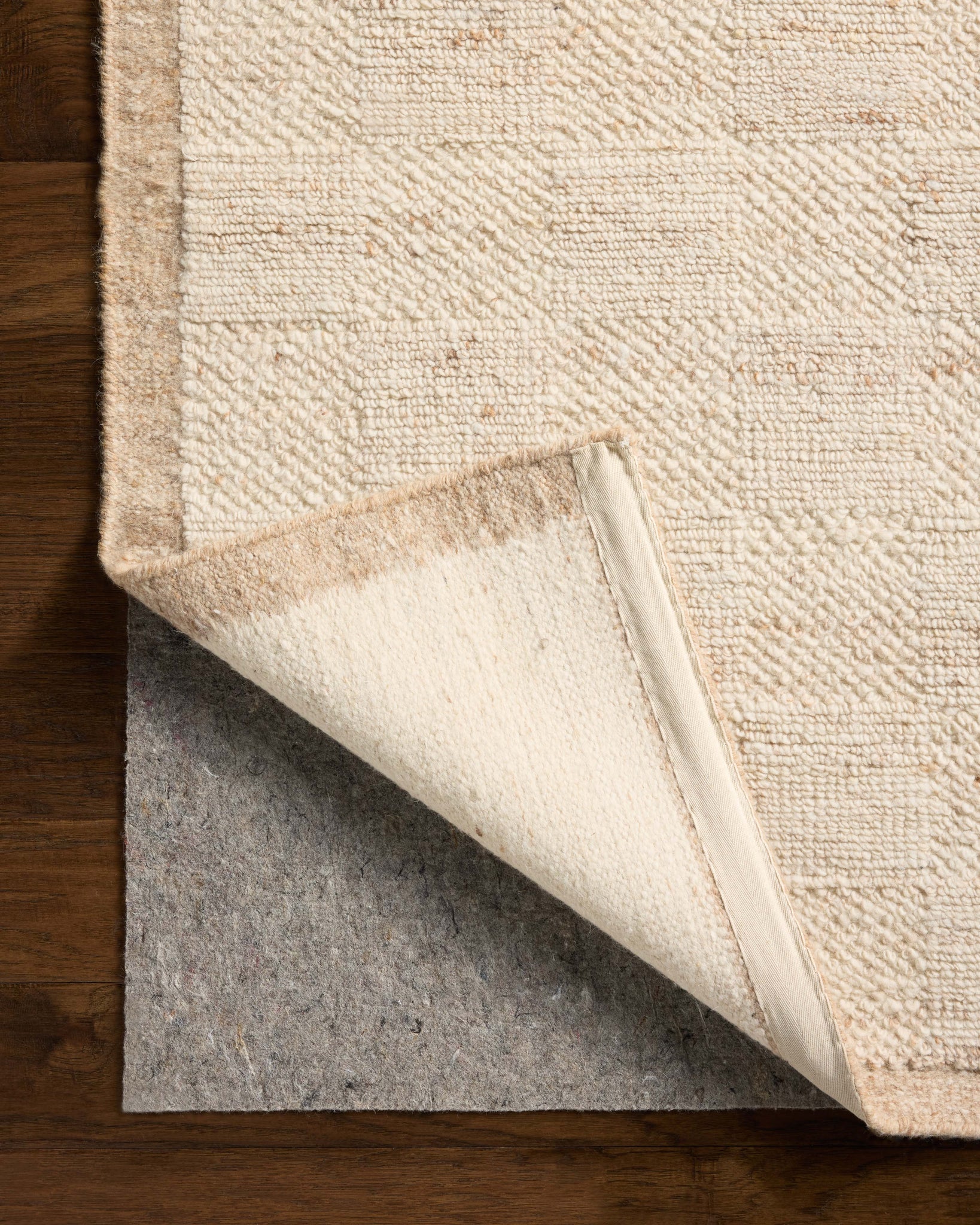 Alina Natural shown from a different angle to reveal its pattern.