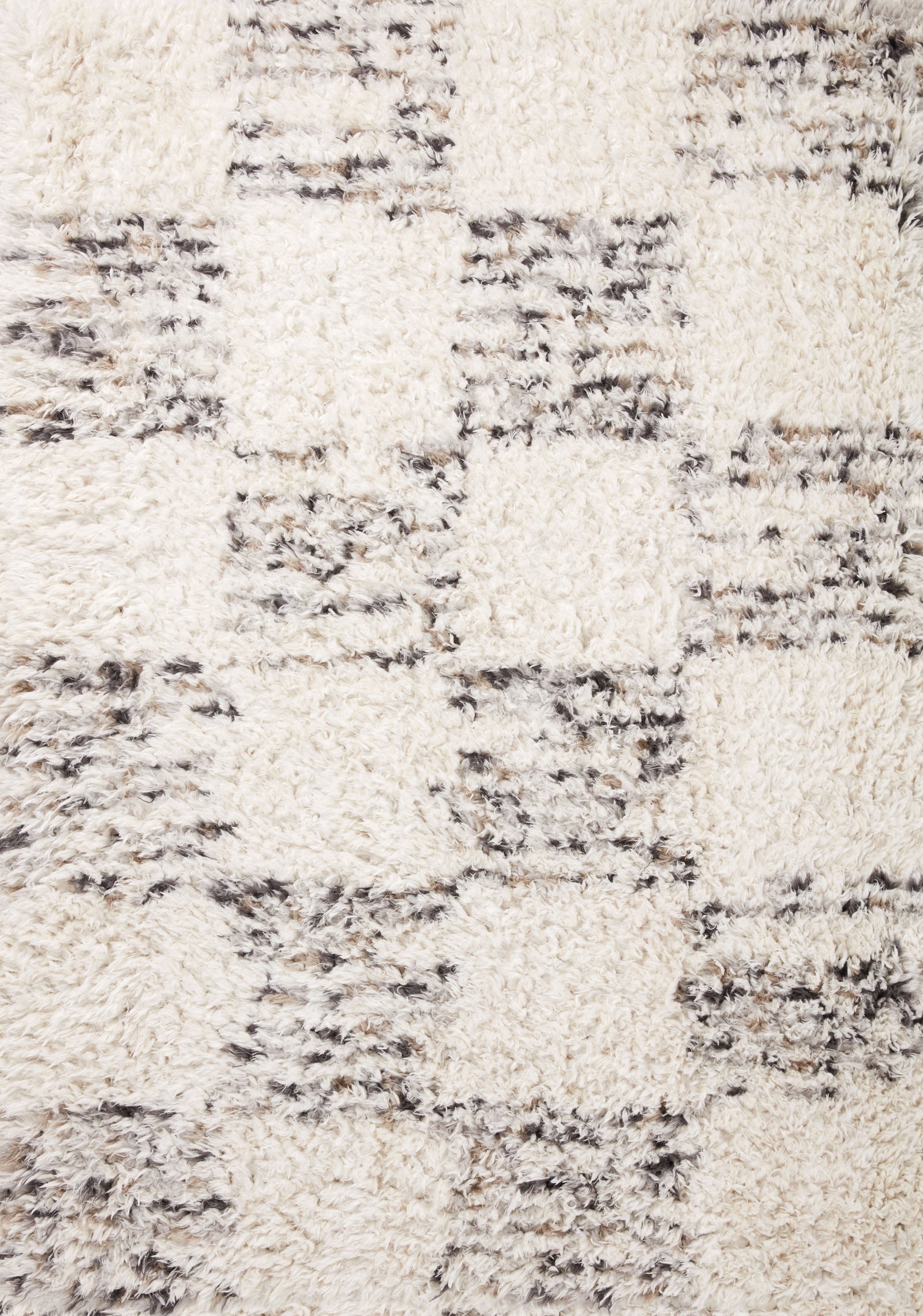 Amira Ivory / Granite — a Loloi rug at Laurie Yapp Home.