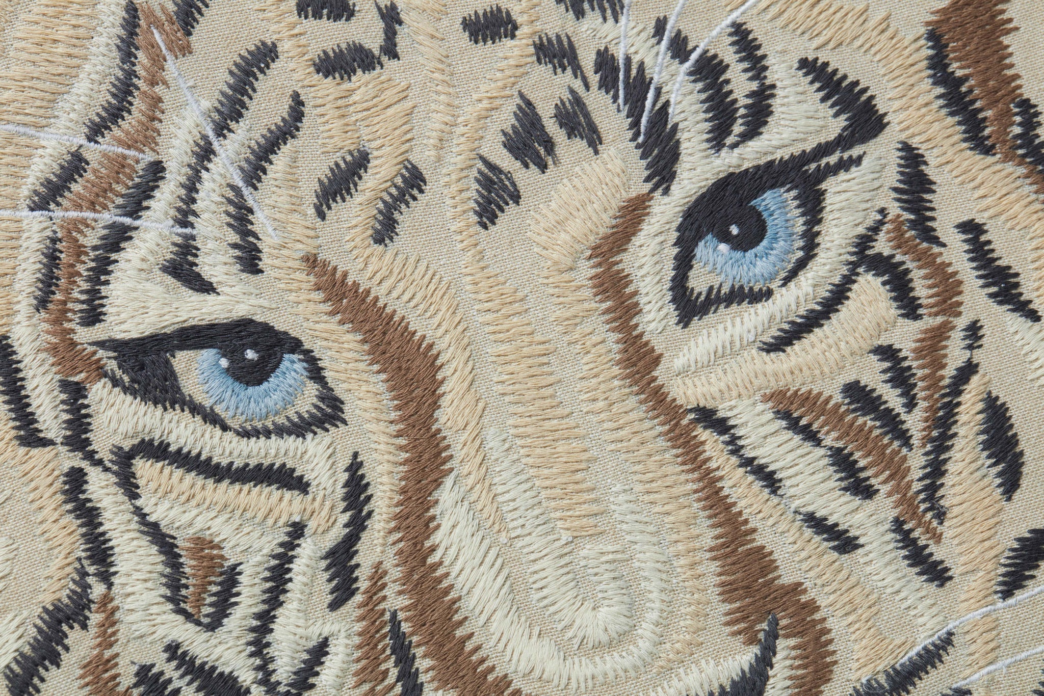 Tiger Beige / Ivory shown from a different angle to reveal its pattern.