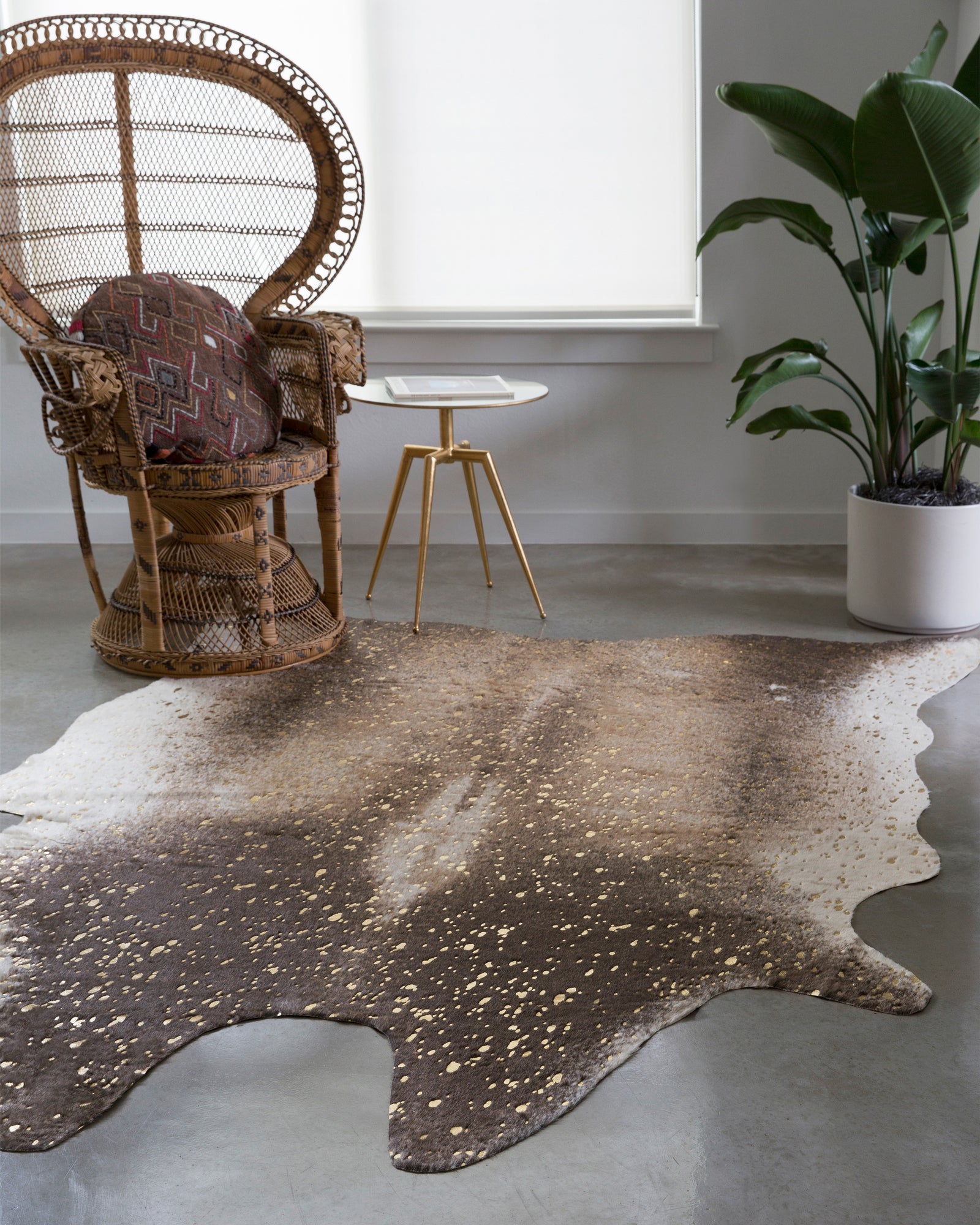 Bryce Mocha / Gold — a Loloi rug at Laurie Yapp Home.