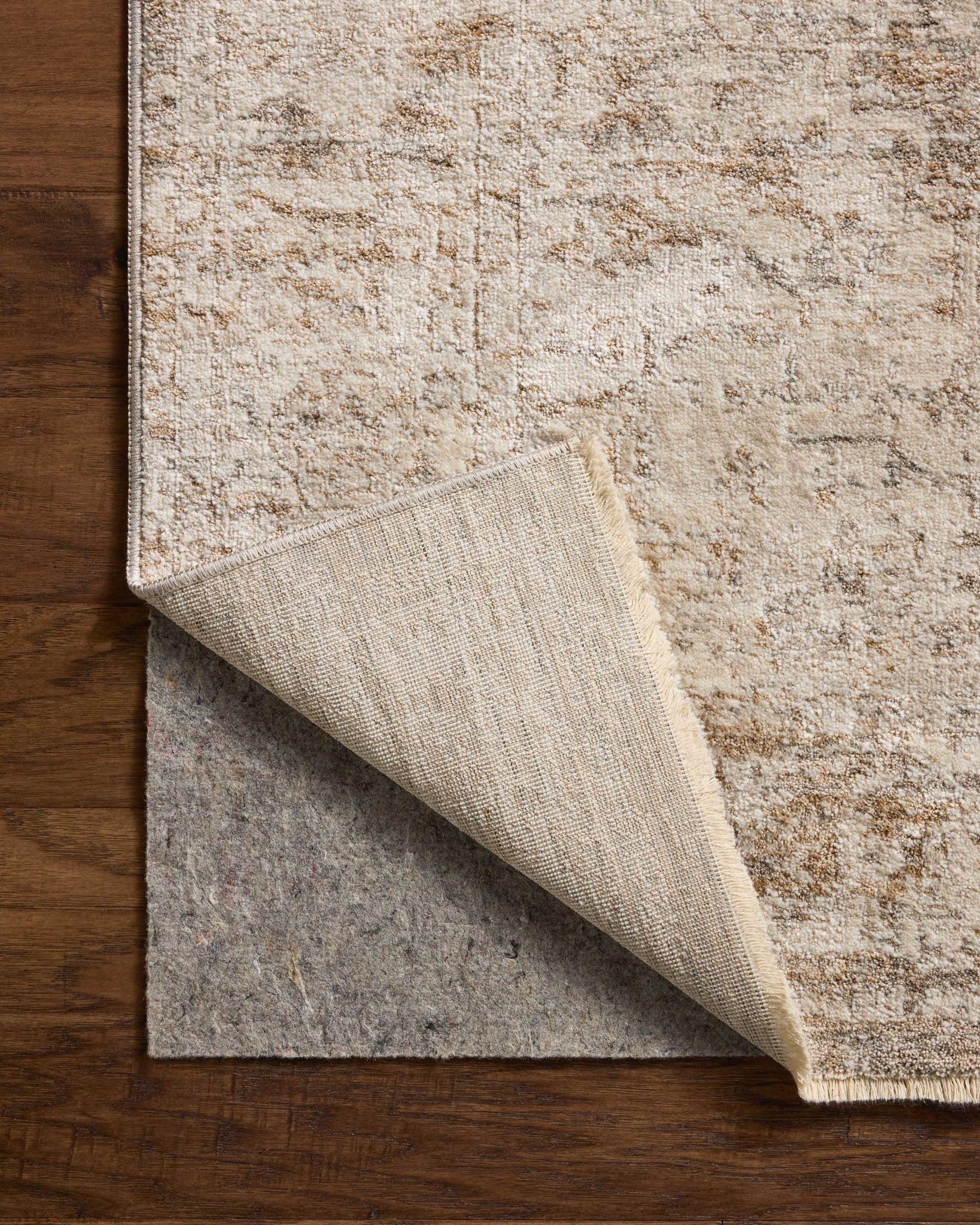 Clarisse Smoke / Natural shown from a different angle to reveal its pattern.