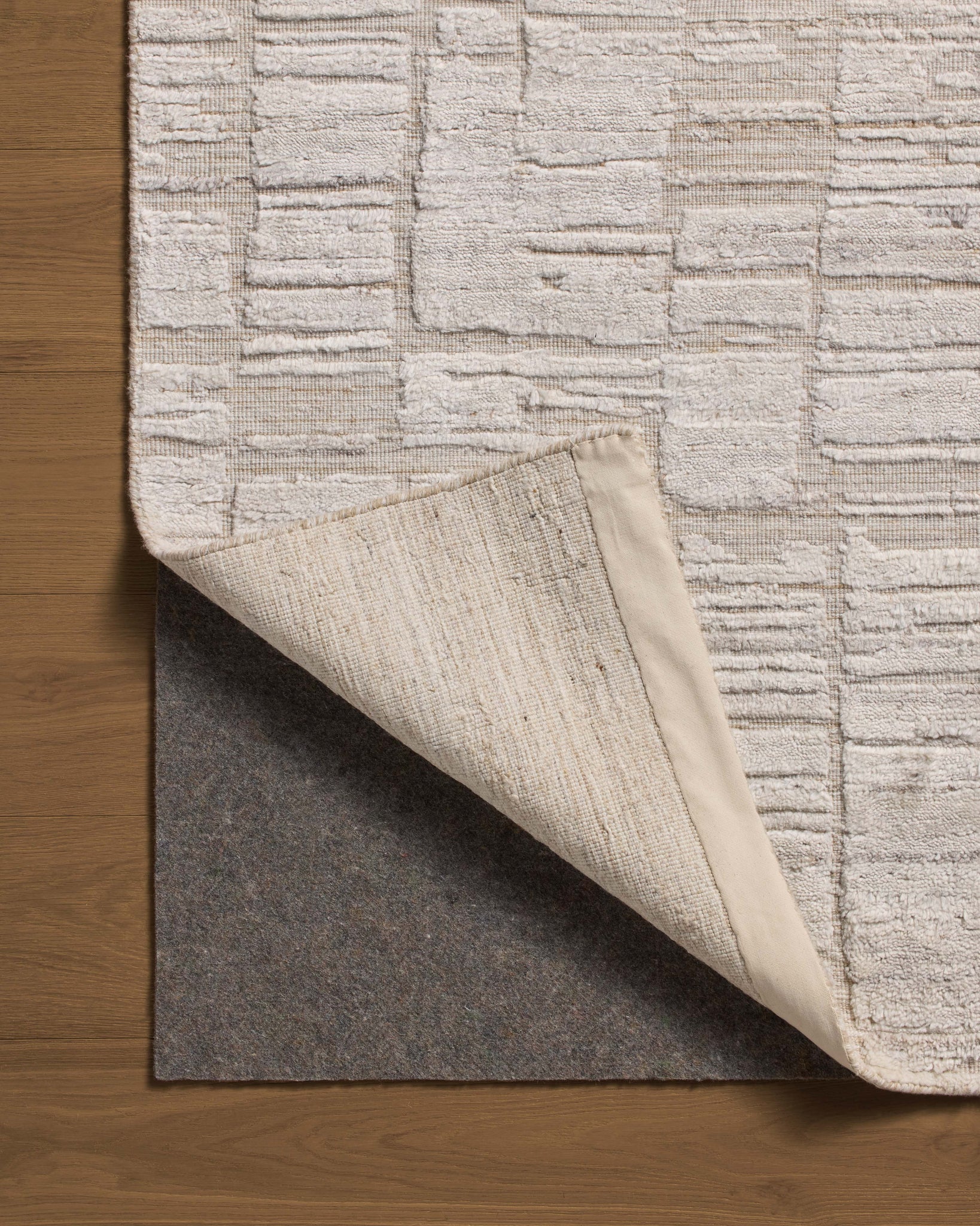 Daniel Antique Ivory shown from a different angle to reveal its pattern.