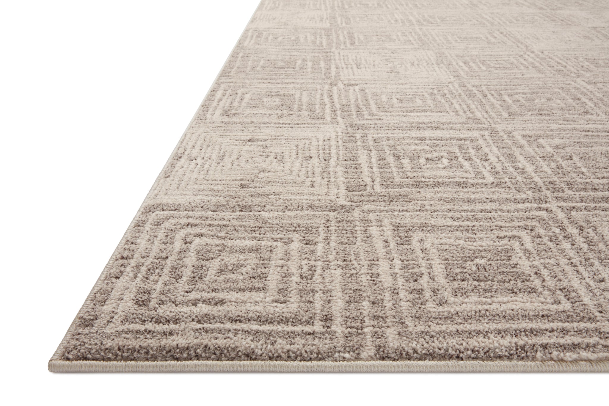 Side view of the Darby Beige / Grey rug.
