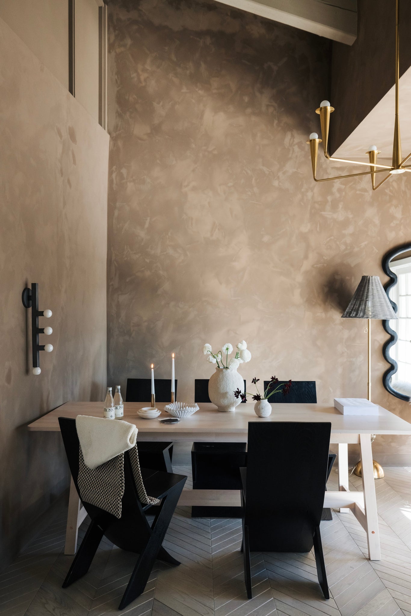 Destiny Floor Lamp - Lifestyle [HL825401-AGB]