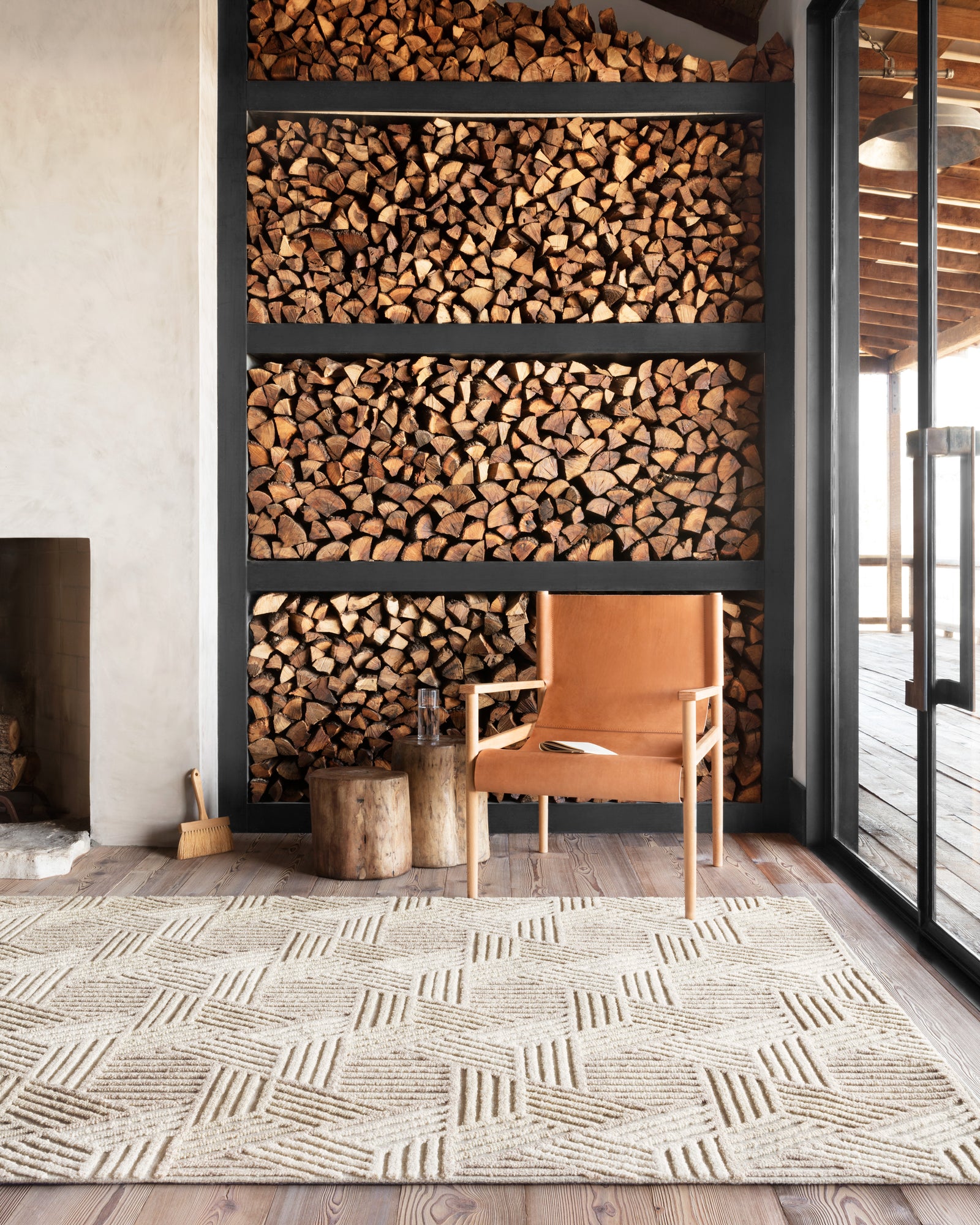 Ehren Oatmeal / Ivory — a Loloi rug at Laurie Yapp Home.