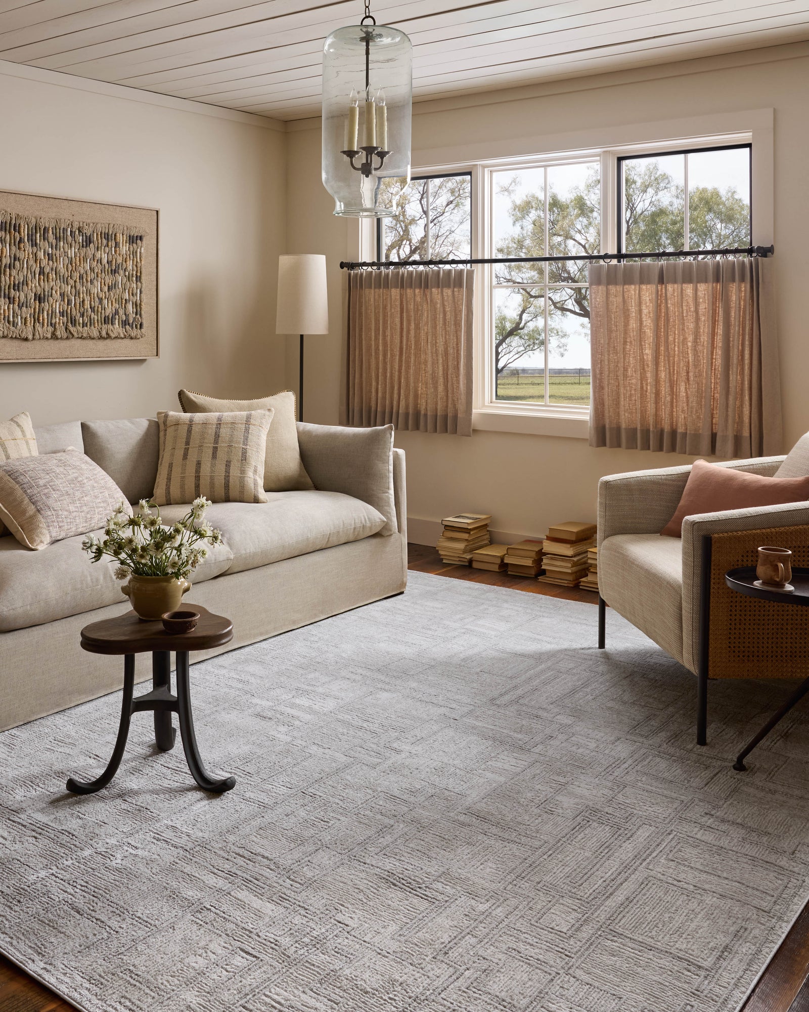 Hollis Grey / Ivory — a Loloi rug at Laurie Yapp Home.