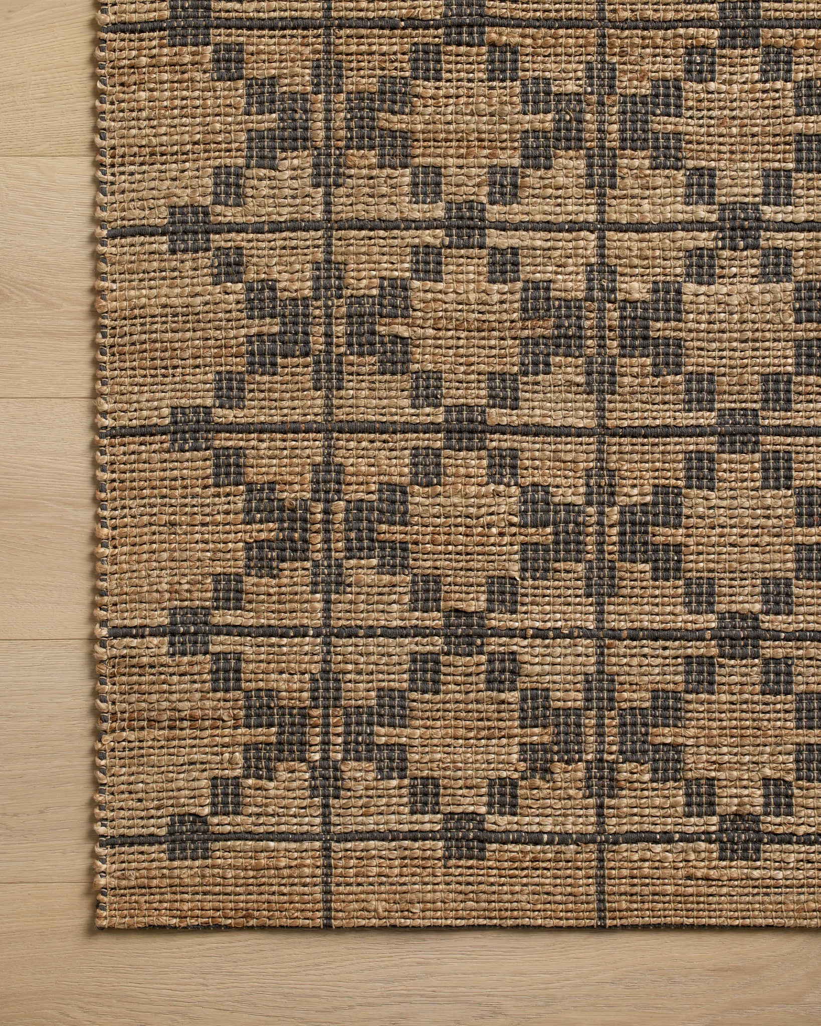 Judy Natural / Graphite shown from a different angle to reveal its pattern.