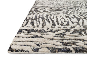Side view of the Juneau Charcoal / Silver rug.