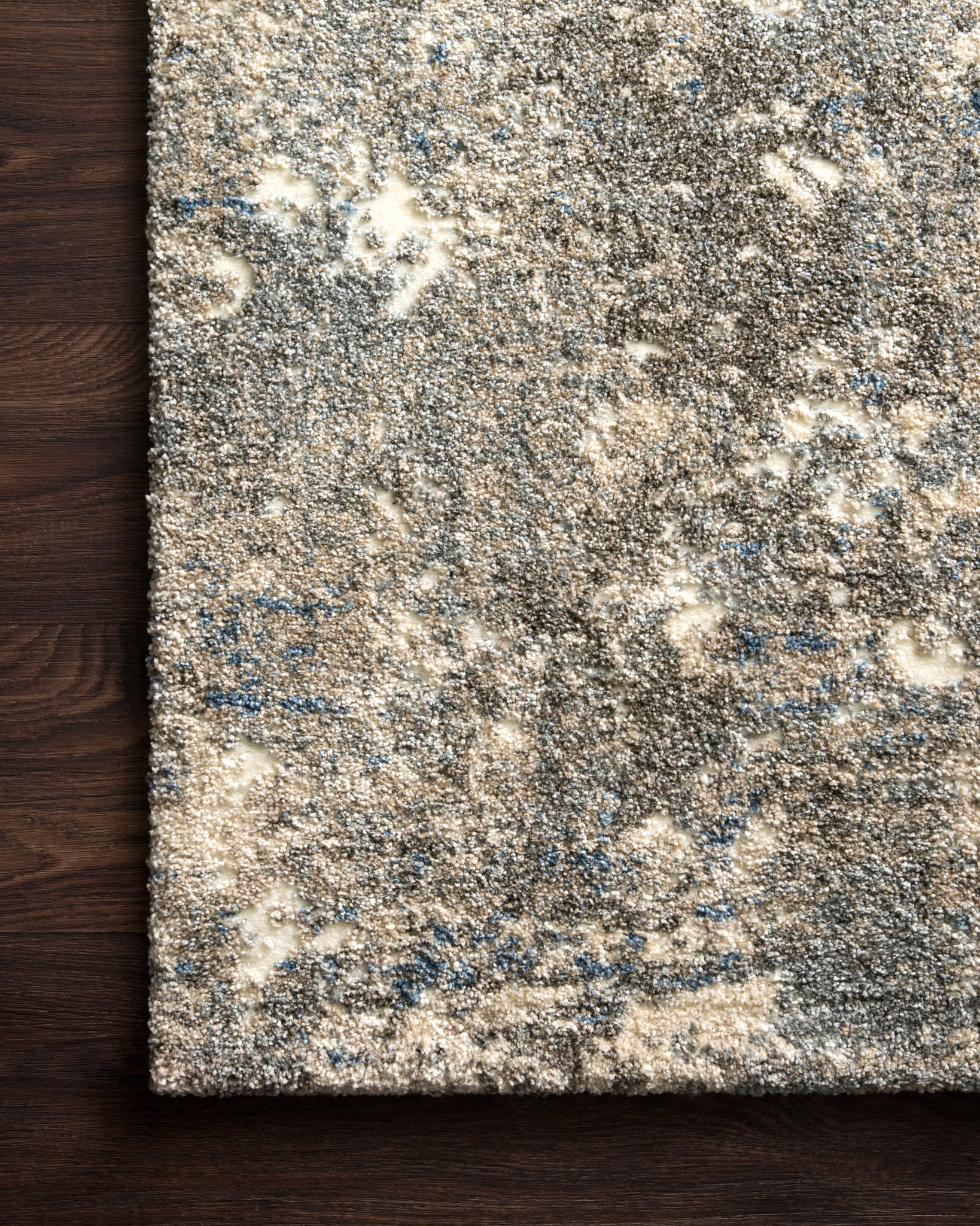 Side view of the Landscape Slate rug.