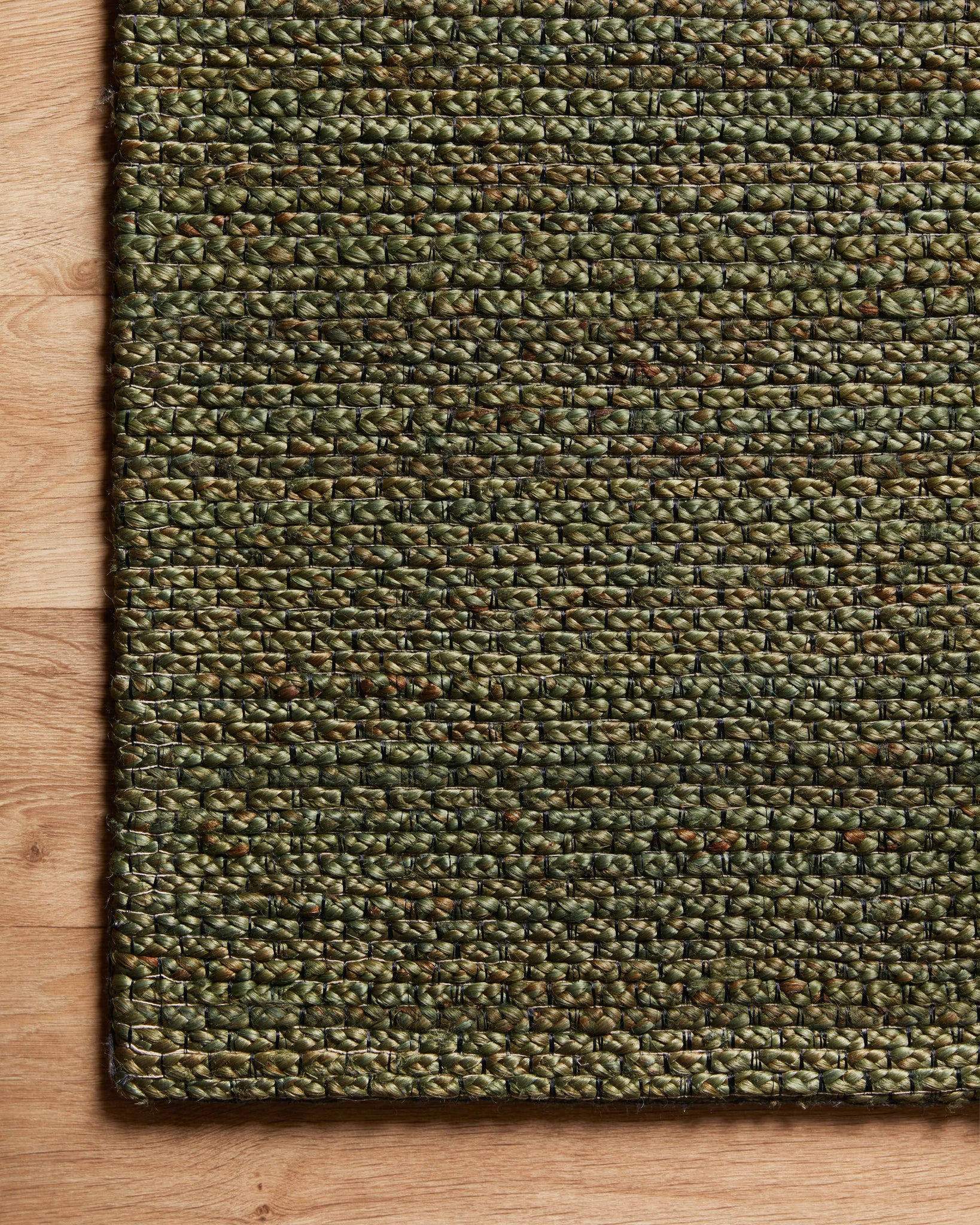 Lily Green shown from another angle.