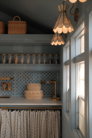 Lyra Wall Sconce - Lifestyle [H662101-AGB]