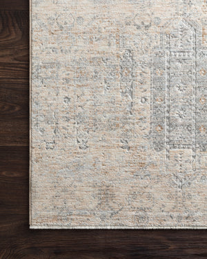 Close-up detail of the Pandora Ivory / Mist showing its pile and weave.