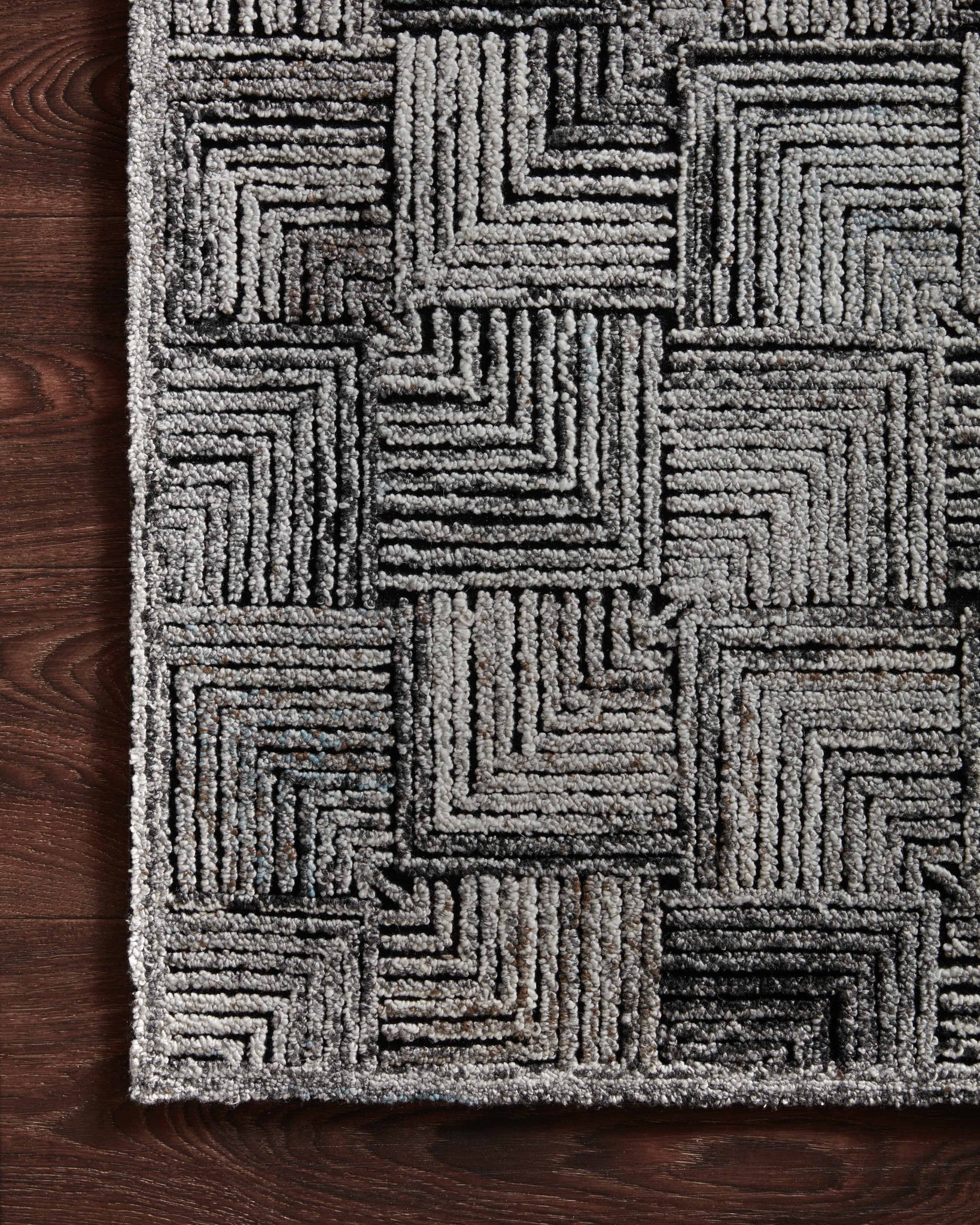 Prescott Silver shown from a different angle to reveal its pattern.