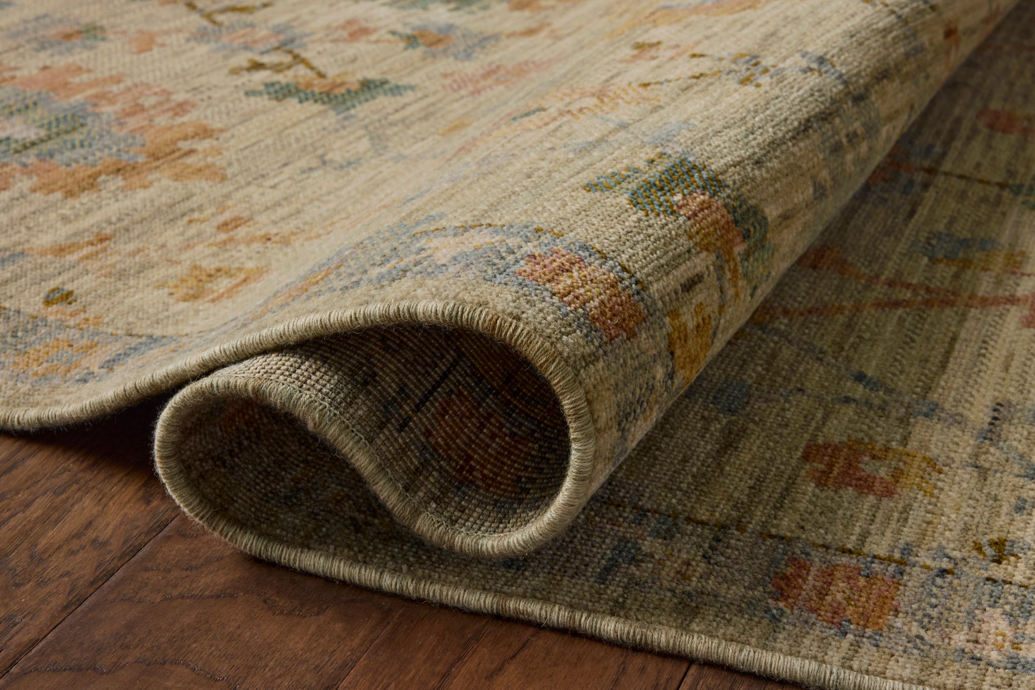Reign Sage / Multi shown from a different angle to reveal its pattern.