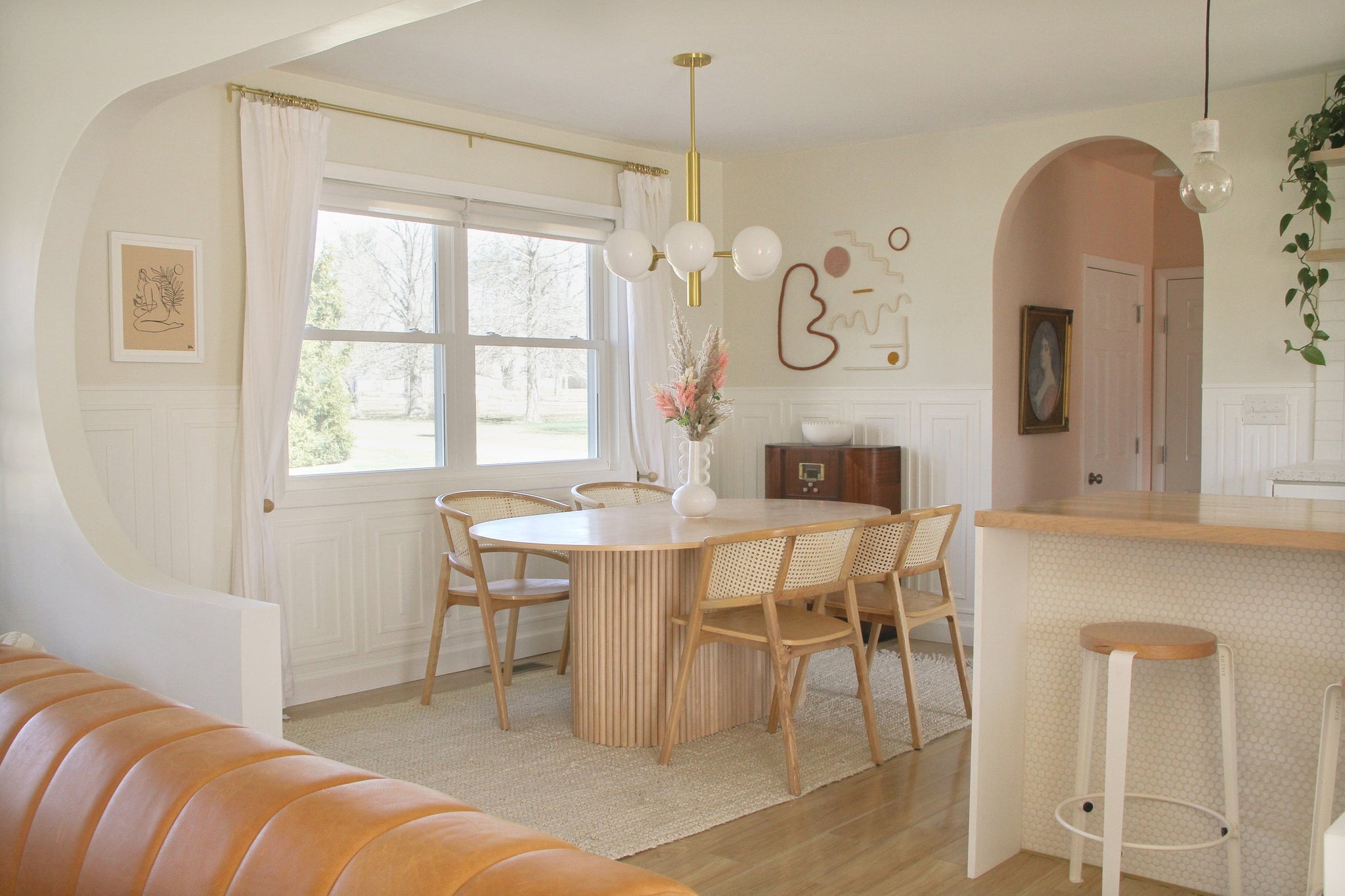 Asime Pendant - Lifestyle [H120701-AGB]