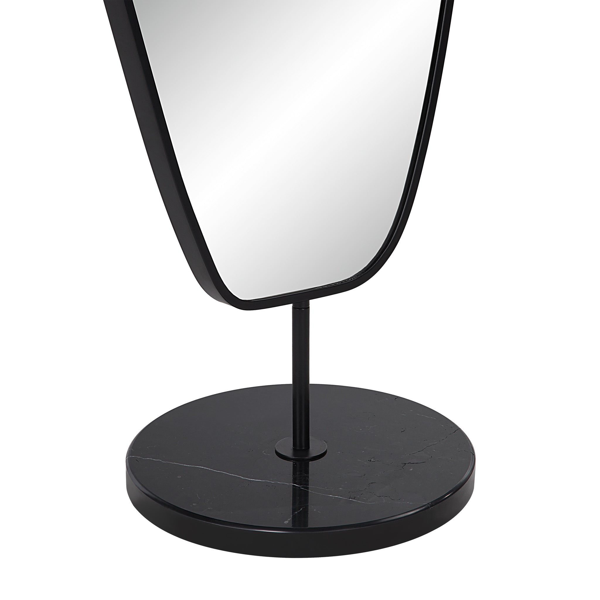 Arlon shown from the front to reveal the frame profile.