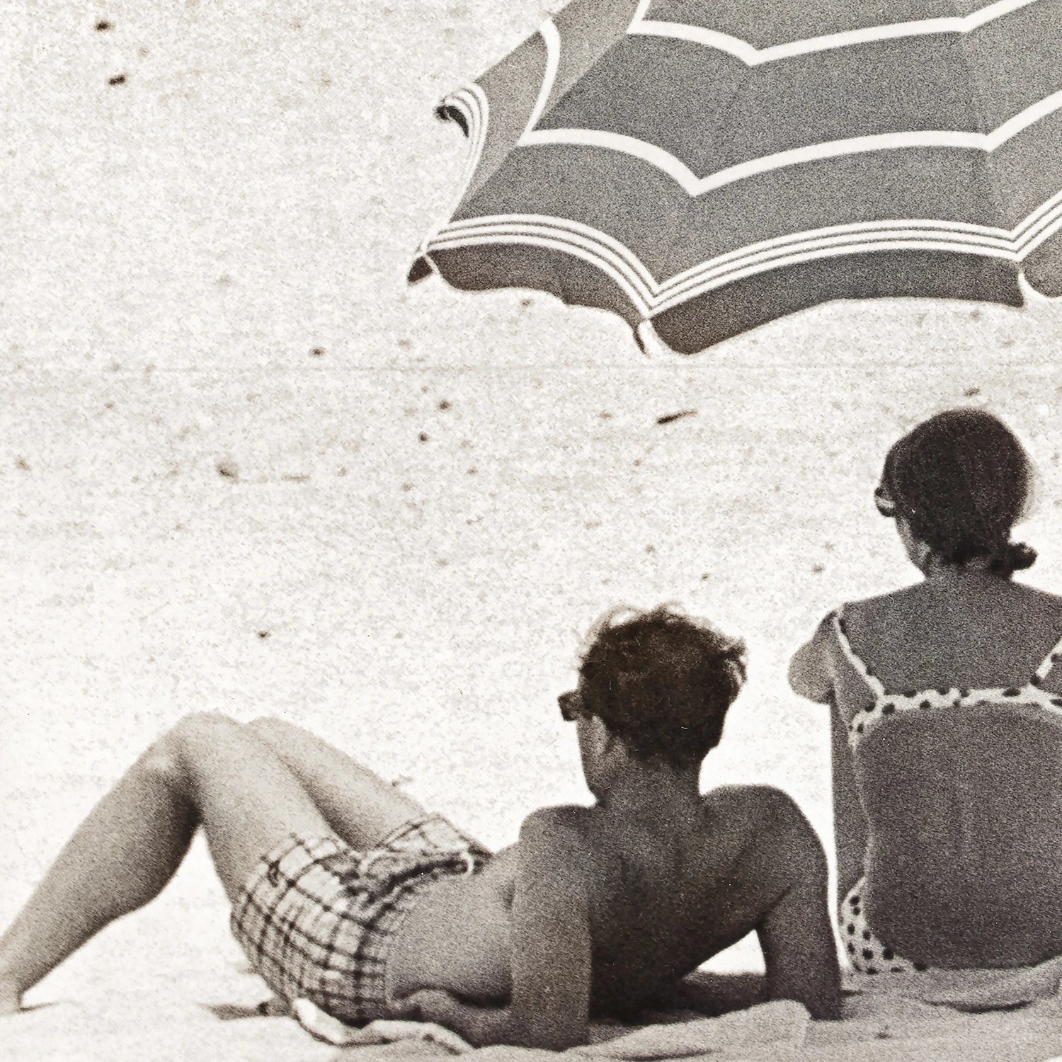 front view of Coogee Beach C.1965 luxury Artwork