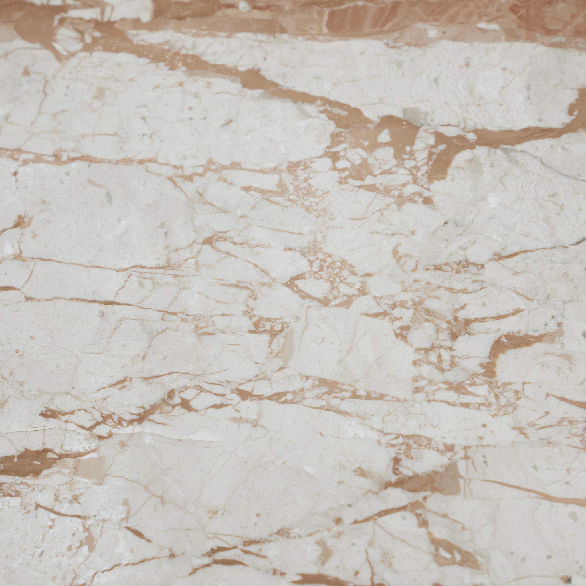 Alessio accent table marble top with white and beige veining pattern