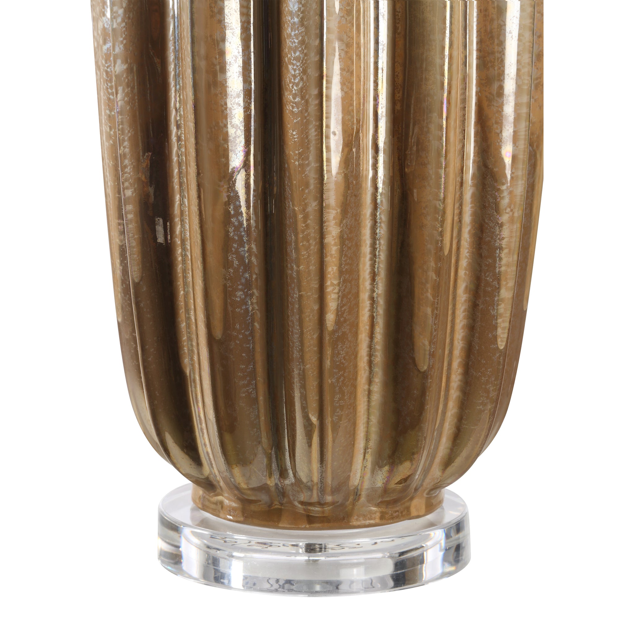 Close-up of Lumeo table lamp's brown ribbed glass base and clear acrylic base.